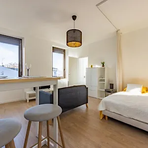 https://lappartement-de-castelsarrasin.midi-pyreneeshotels.com